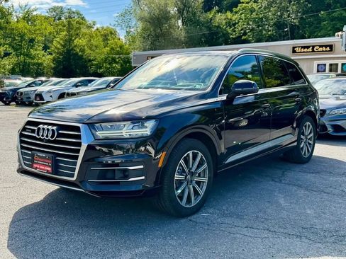 Used 2017 Audi Q7 3.0T Prestige w/ Prestige Package AWD/4WD image 4