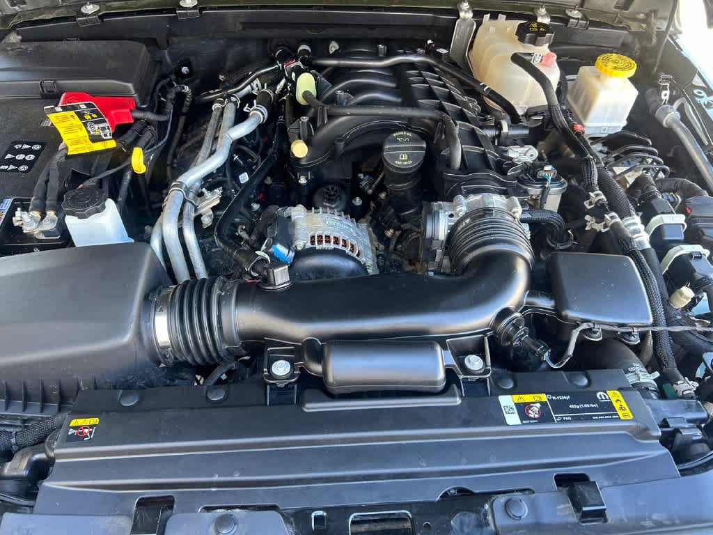 Used 2023 Jeep Gladiator Sport AWD/4WD image 9