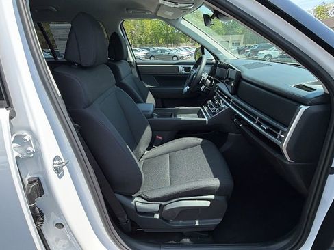 New 2026 Hyundai Santa Fe SE FWD image 14