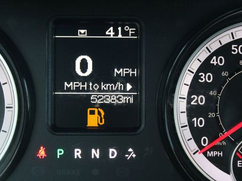 Used 2017 RAM 3500 Tradesman w/ Chrome Appearance Group image 23