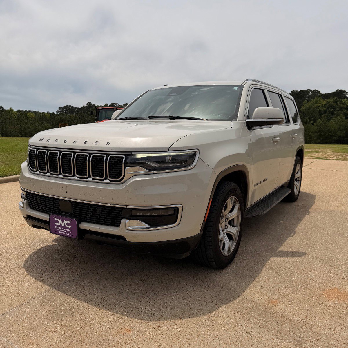 Used 2022 Jeep Wagoneer Series I w/ Premium Group I AWD/4WD image 1