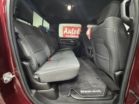 Used 2022 RAM 1500 Big Horn AWD/4WD image 13