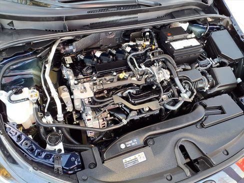 Certified 2024 Toyota Corolla SE image 25