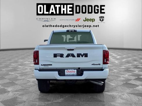 New 2026 RAM 2500 Laramie AWD/4WD image 26