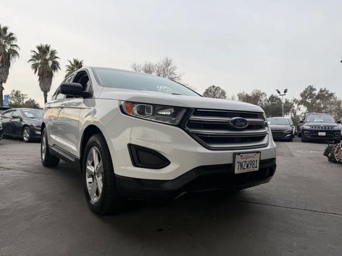 Used 2015 Ford Edge SE w/ Cargo Accessory Package image 10
