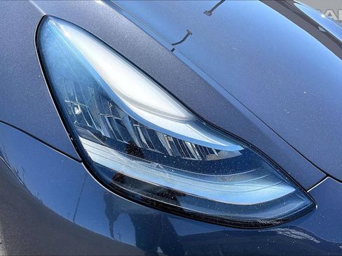 Used 2018 Tesla Model 3 Long Range AWD/4WD image 28