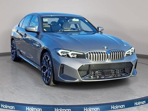 Used 2026 BMW 330i xDrive Sedan w/ M Sport Package AWD/4WD image 3
