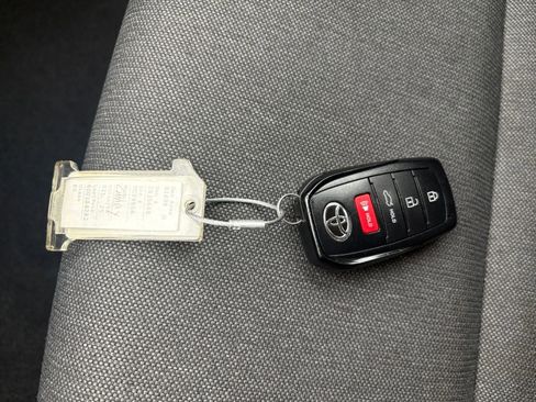 Used 2025 Toyota Camry LE image 20