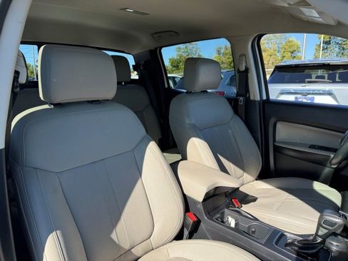 Used 2023 Ford Ranger Lariat w/ Trailer Tow Package image 24