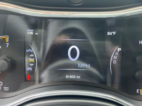 Used 2018 Jeep Grand Cherokee Trailhawk w/ Trailhawk Luxury Group AWD/4WD image 29