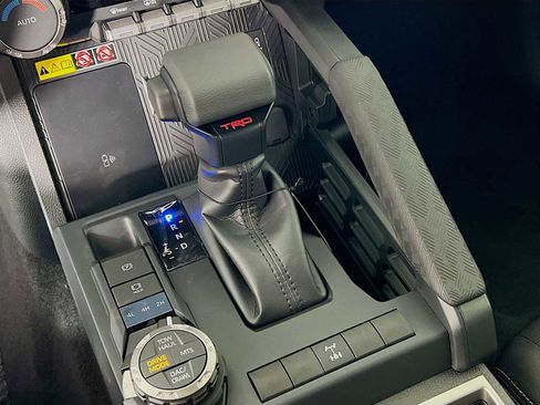 New 2025 Toyota Tacoma TRD Off-Road image 12