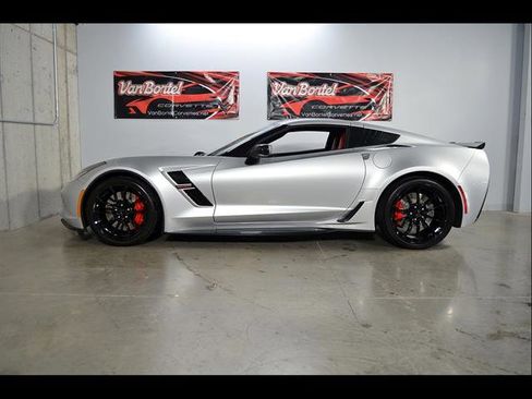 Used 2019 Chevrolet Corvette Grand Sport w/ Grand Sport Heritage Package RWD image 24