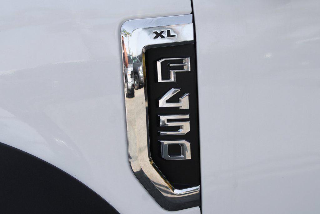 Used 2018 Ford F450 XL w/ Trailer Tow Package RWD image 49