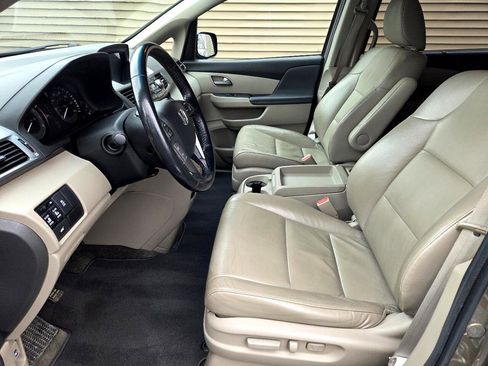 Used 2013 Honda Odyssey EX-L image 7