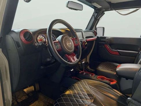 Used 2018 Jeep Wrangler Unlimited Sport S image 54