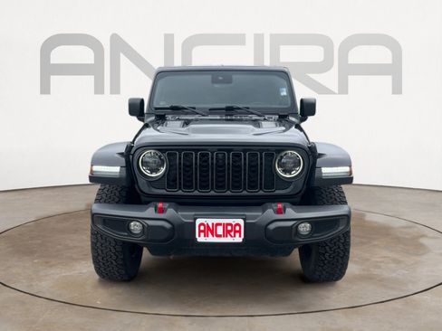 Used 2024 Jeep Wrangler Unlimited Rubicon w/ Technology Group AWD/4WD image 5