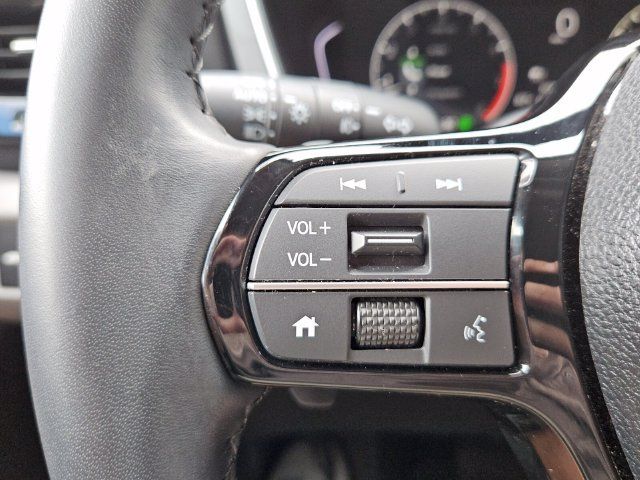 Certified 2025 Honda Pilot EX-L image 23