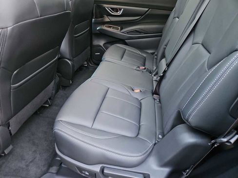 Used 2025 Subaru Ascent Limited image 21
