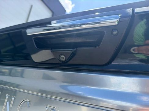 Used 2018 Ford F150 King Ranch w/ Equipment Group 601A Luxury AWD/4WD image 6