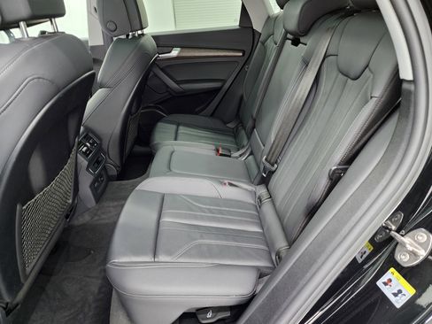 Used 2024 Audi Q5 2.0T Premium Plus image 9