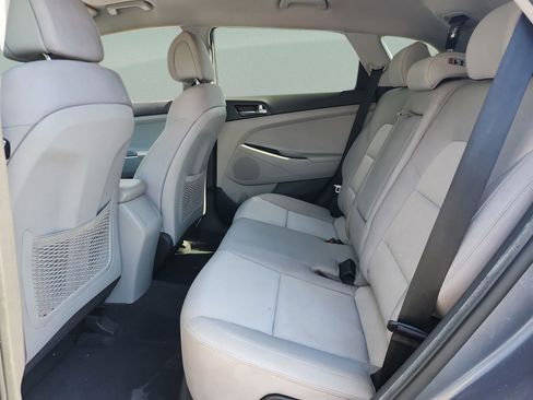 Used 2017 Hyundai Tucson SE FWD image 16