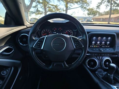 Used 2024 Chevrolet Camaro LT w/ Technology Package image 13