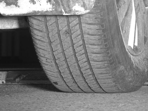 Used 2019 Nissan Pathfinder S image 11