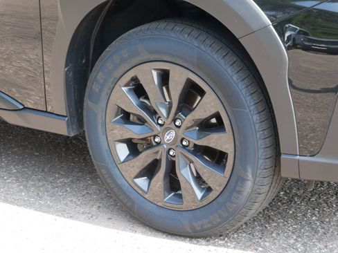 Used 2024 Subaru Outback Onyx Edition XT AWD/4WD image 9