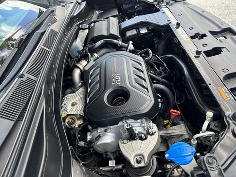 Used 2017 Hyundai Santa Fe Sport 2.0T image 45