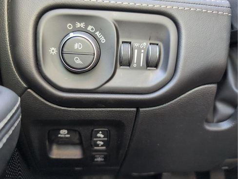 New 2026 RAM 1500 Limited AWD/4WD image 14