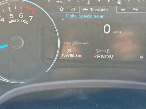 Used 2018 Ford F150 Platinum w/ Equipment Group 701A Luxury AWD/4WD image 14