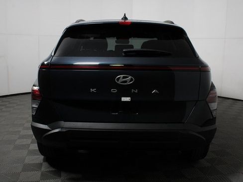 Used 2025 Hyundai Kona SEL image 6