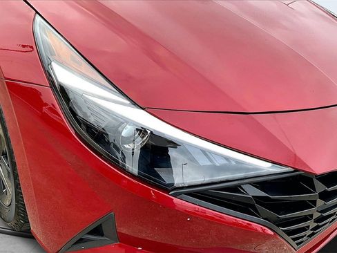 Used 2021 Hyundai Elantra SEL w/ Cargo Package image 29