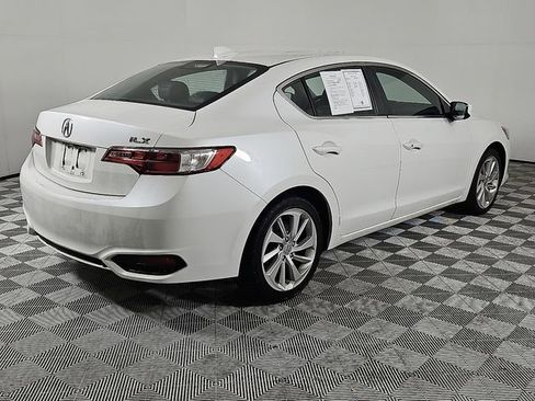 Used 2018 Acura ILX image 4