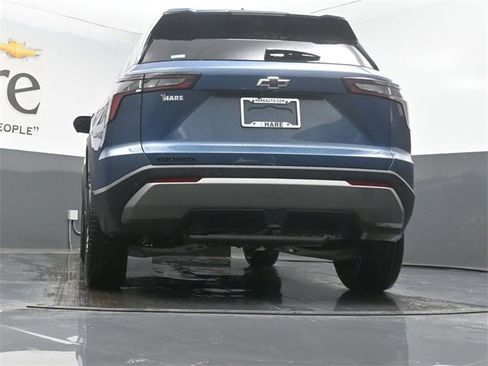 New 2026 Chevrolet Equinox LT w/ Convenience Package II image 32