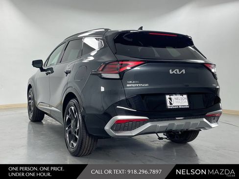 Used 2024 Kia Sportage SX AWD/4WD image 8