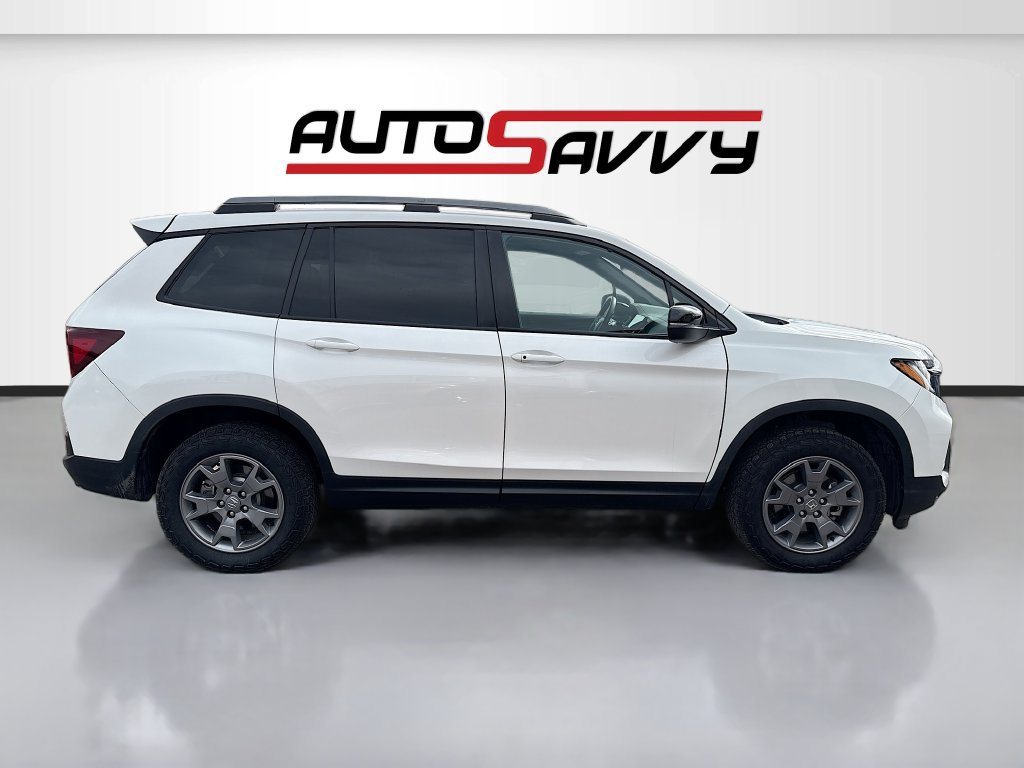 Used 2025 Honda Passport TrailSport image 8