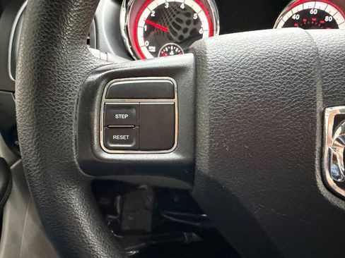 Used 2014 RAM C/V Tradesman FWD image 19
