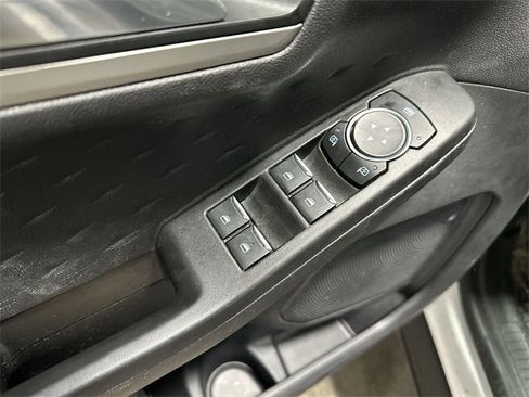 Used 2020 Ford Escape SEL image 19