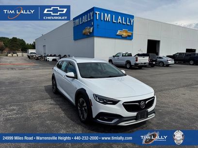 Used 2018 Buick Regal Essence w/ Driver Confidence Package #1