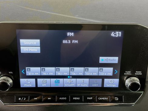 Used 2023 Mitsubishi Outlander SE image 21