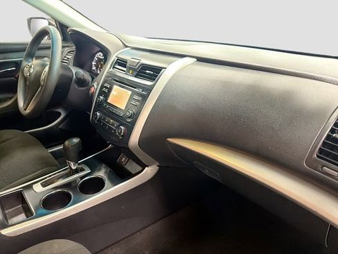 Used 2015 Nissan Altima 2.5 S w/ Special Edition Package image 22