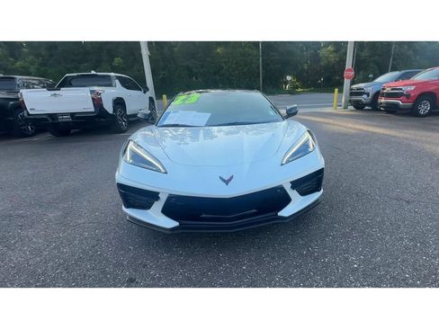 Used 2023 Chevrolet Corvette Stingray Premium Conv w/ Z51 Performance Package RWD image 7