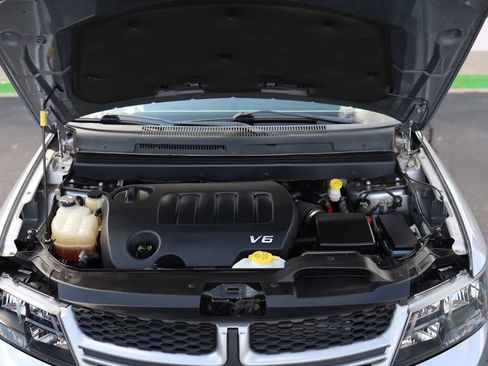 Used 2018 Dodge Journey GT w/ Driver Convenience Group image 44