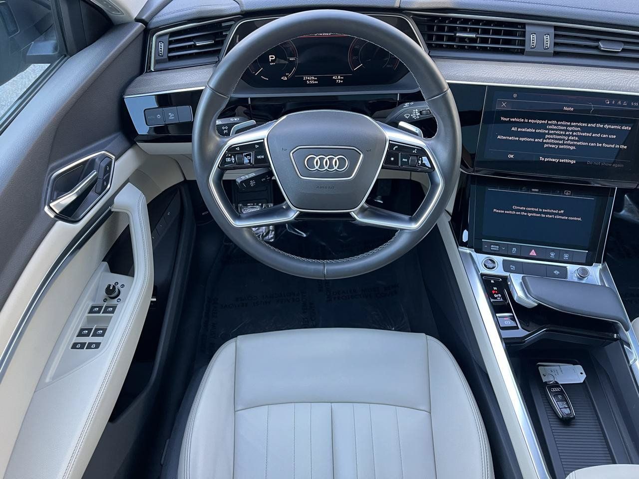 Used 2024 Audi Q8 e-tron Premium AWD/4WD image 5