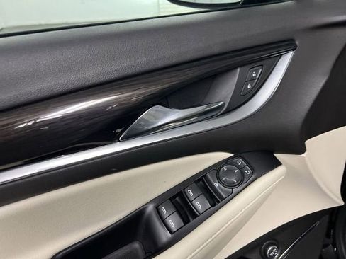 Certified 2023 Buick Enclave Essence w/ Sport Touring Edition FWD image 22