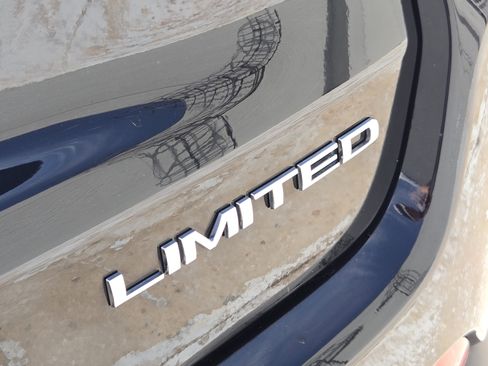 Used 2022 Jeep Compass Limited image 13