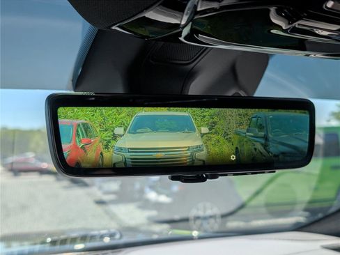 Used 2023 Jeep Grand Cherokee Overland w/ Luxury Tech Group IV image 30