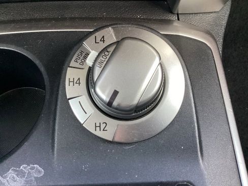 Used 2024 Toyota 4Runner SR5 Premium image 23