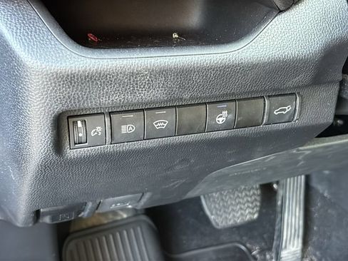 Used 2024 Toyota RAV4 XLE w/ Convenience Package AWD/4WD image 14